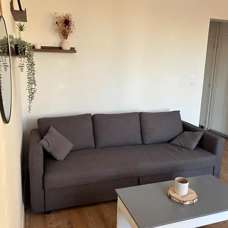 T2 Neuf Avec Vue A 2 Pas Du Centre Et Proche Des Plages Apartment